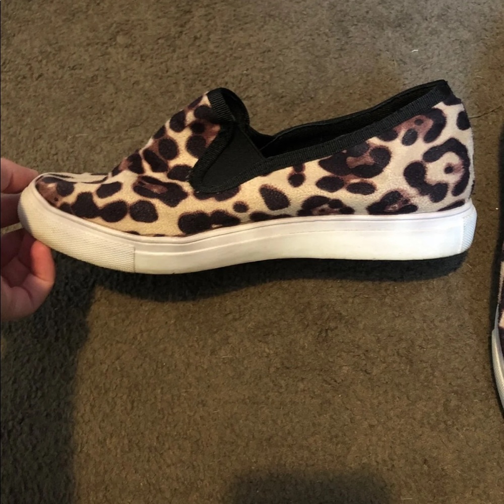 Leopard slides - Picture 2 of 4